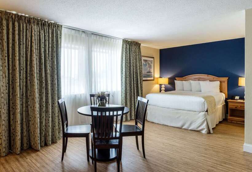 ホテル Clarion Inn Seekonk   Providence
