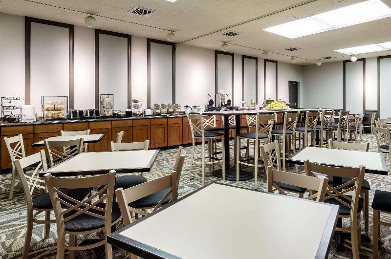 ホテル Clarion Inn Seekonk   Providence