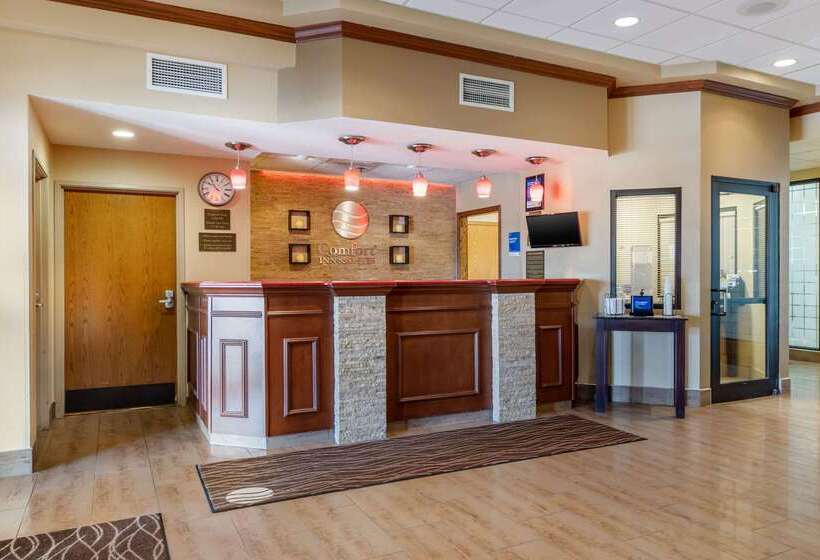 فندق Comfort Inn & Suites Kenosha Pleasant Prairie