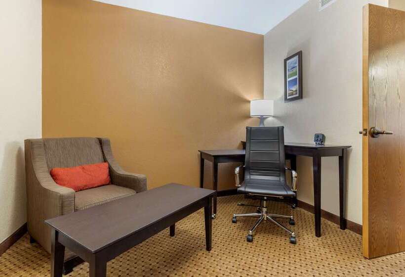 فندق Comfort Inn & Suites Kenosha Pleasant Prairie