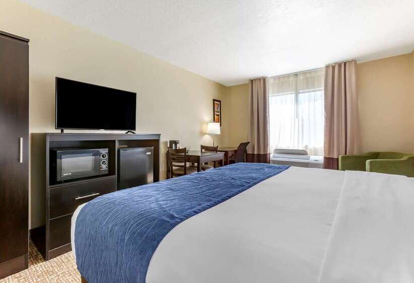 Отель Comfort Inn & Suites Surprise Near Sun City West
