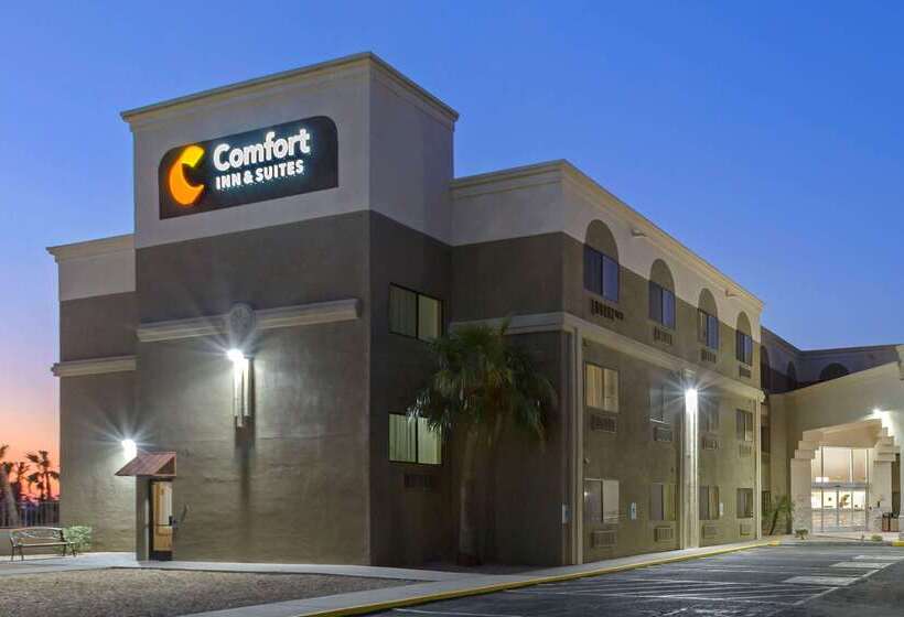 Отель Comfort Inn & Suites Surprise Near Sun City West