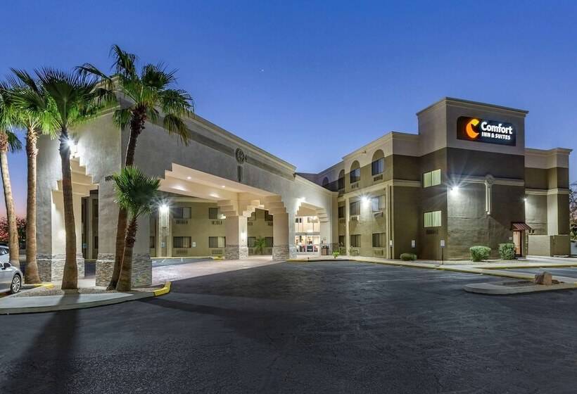 Отель Comfort Inn & Suites Surprise Near Sun City West