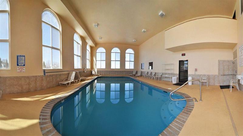 فندق Comfort Inn & Suites Pueblo