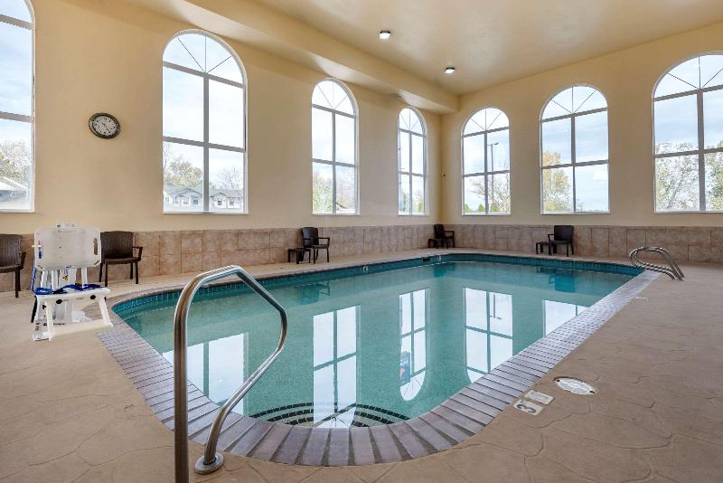 فندق Comfort Inn & Suites Pueblo