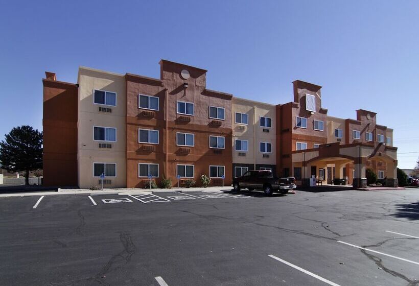 호텔 Comfort Suites North Albuquerque Balloon Fiesta Park