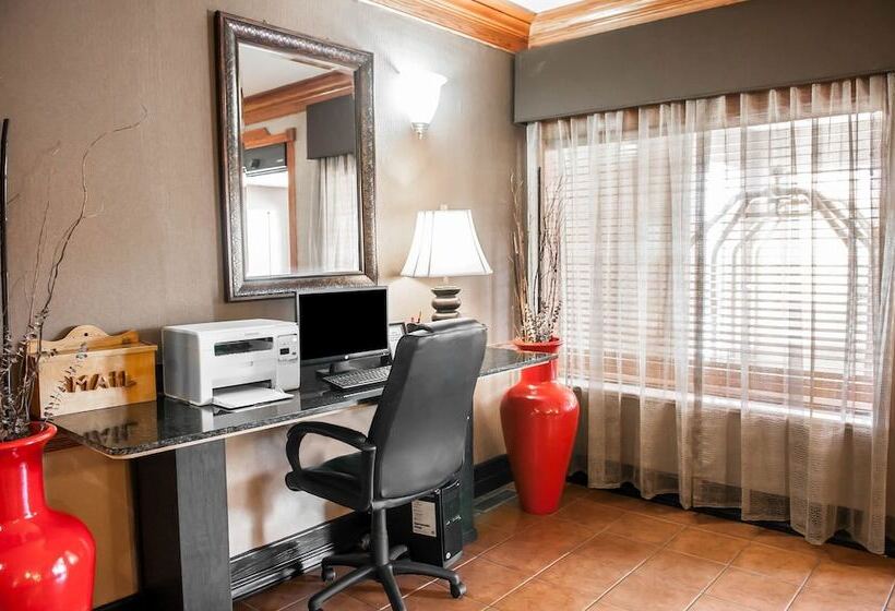 호텔 Comfort Suites North Albuquerque Balloon Fiesta Park