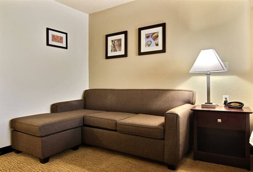 호텔 Comfort Suites North Albuquerque Balloon Fiesta Park