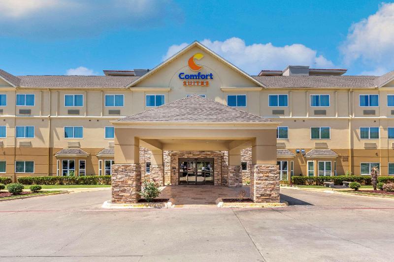 هتل Comfort Suites North Dallas