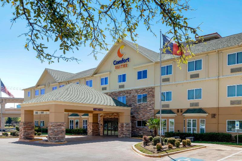 هتل Comfort Suites North Dallas