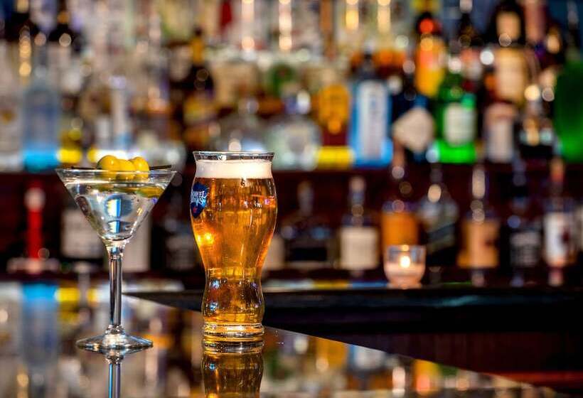 ホテル Crowne Plaza Boston Woburn, An Ihg