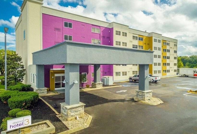 District 3 Hotel, Ascend Hotel Collection