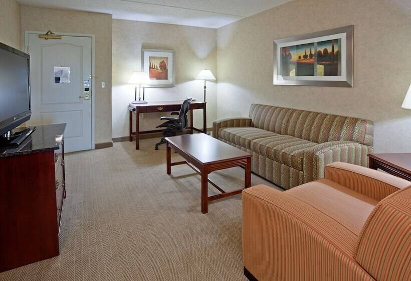 فندق Doubletree By Hilton Pleasant Prairie Kenosha