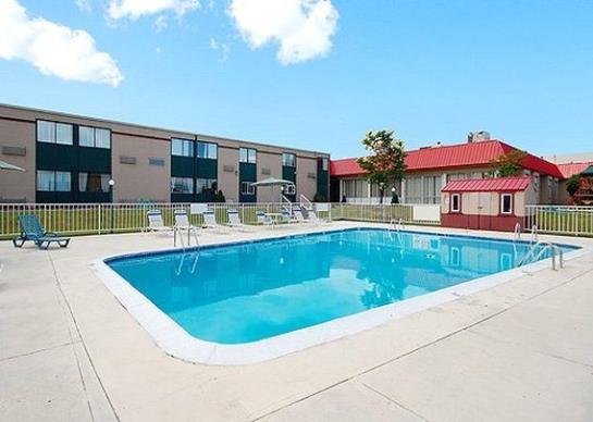 호텔 Econo Lodge Chicopee