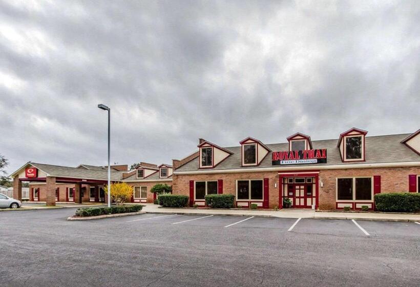 בית מלון כפרי Econo Lodge Inn & Suites Enterprise