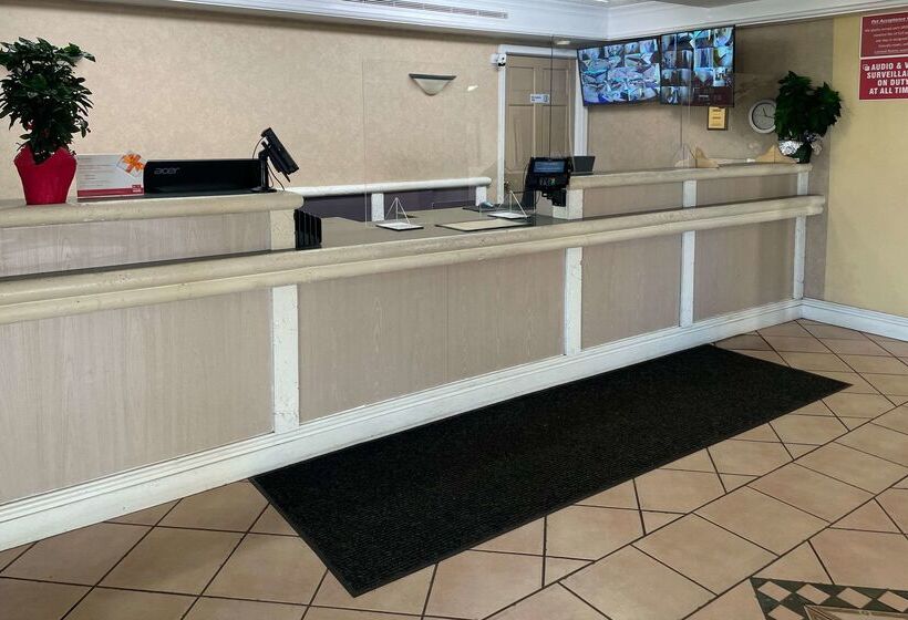 فندق Econo Lodge