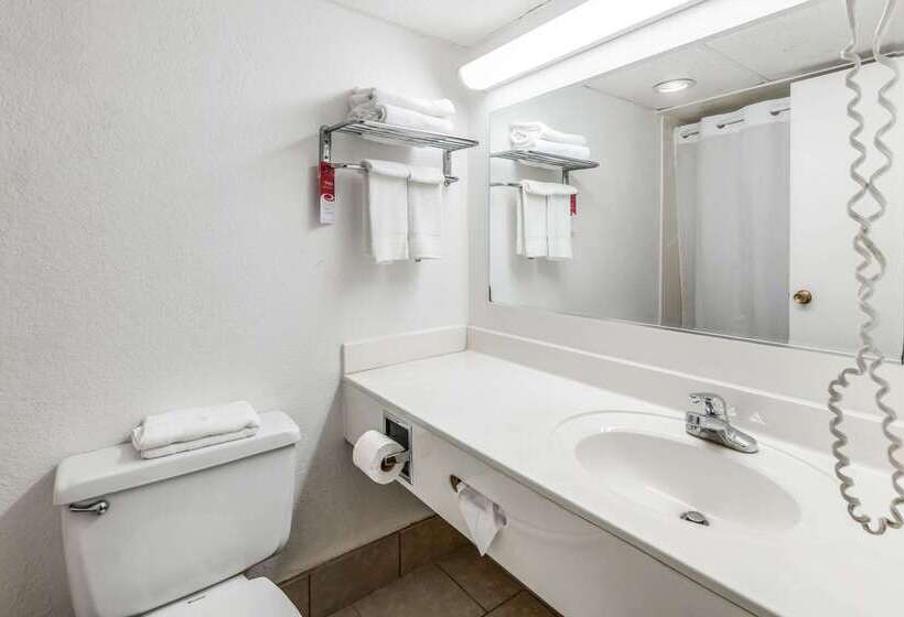 ホテル Econo Lodge Truman Inn
