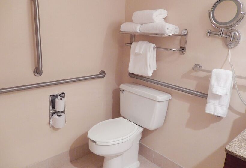 酒店 Fort Magruder Historic Williamsburg, Trademark By Wyndham