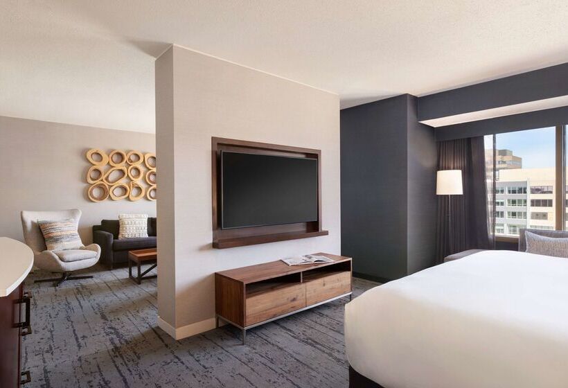 هتل Champlain Burlington, Curio Collection By Hilton