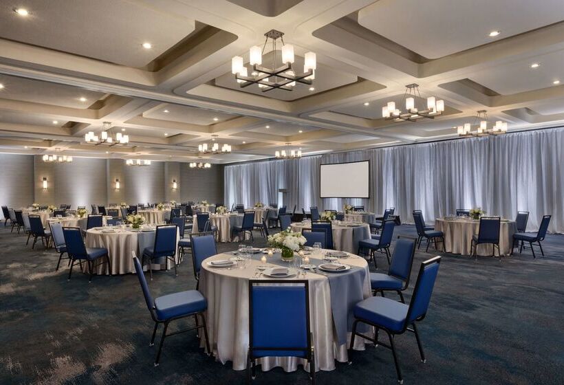 فندق Champlain Burlington, Curio Collection By Hilton
