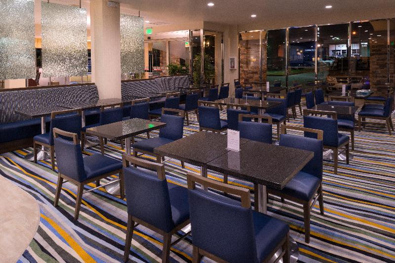 فندق Holiday Inn Express & Suites Pasadena   Los Angeles, An Ihg