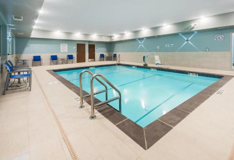 فندق Holiday Inn Express & Suites West Plains Southwest By Ihg