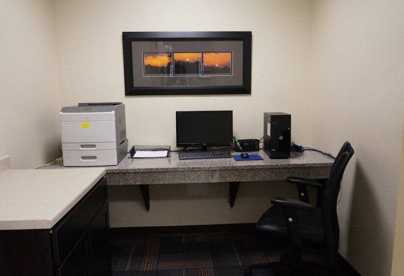 فندق Holiday Inn Portsmouth Downtown, An Ihg