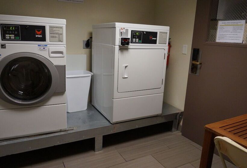 فندق Holiday Inn Portsmouth Downtown, An Ihg