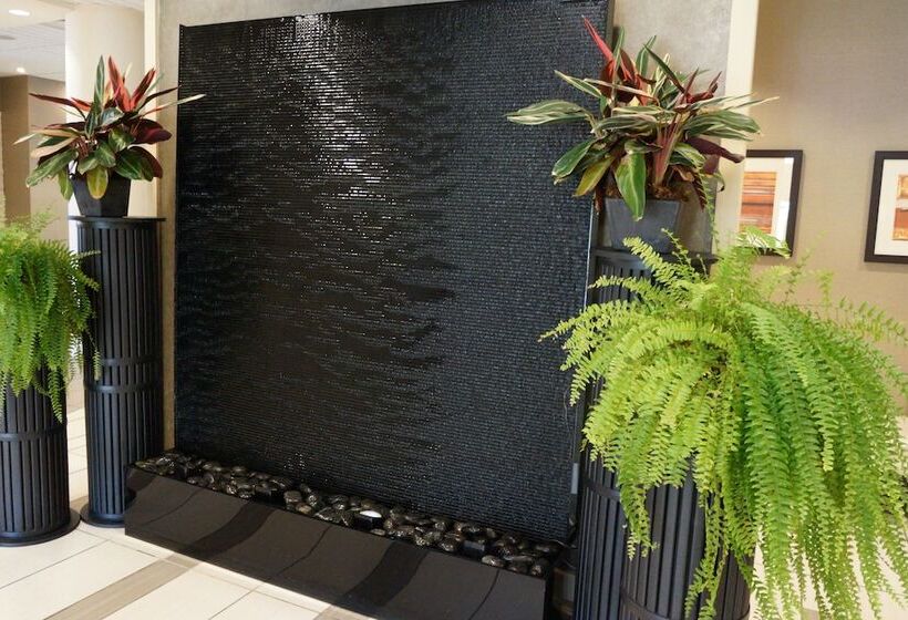 فندق Holiday Inn Portsmouth Downtown, An Ihg