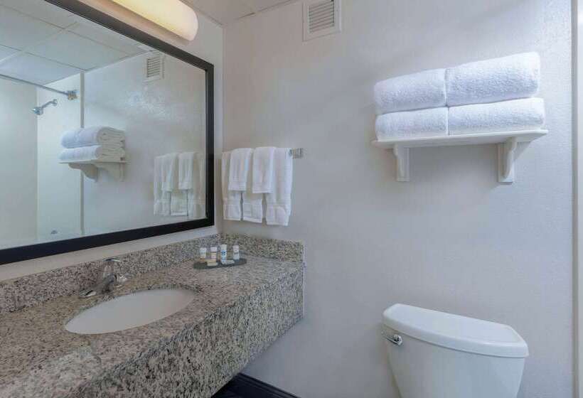 فندق La Quinta By Wyndham Clifton/rutherford