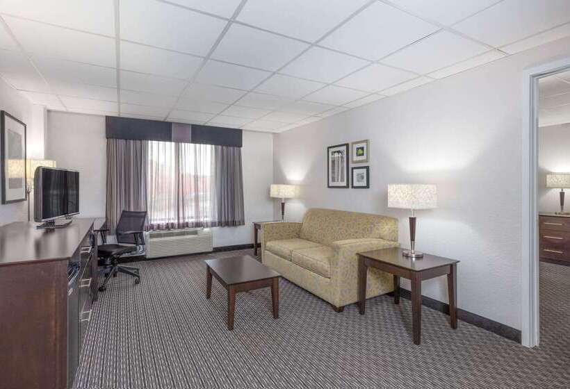 فندق La Quinta By Wyndham Clifton/rutherford