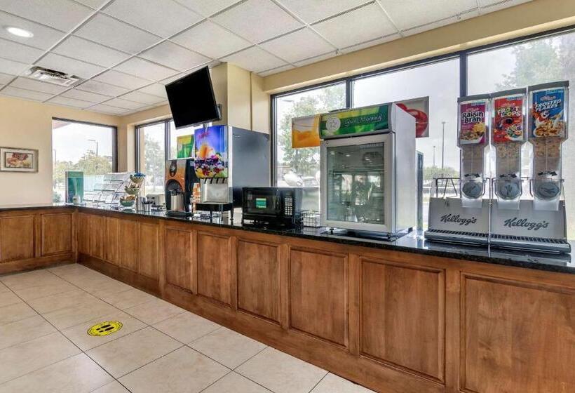 酒店 Quality Inn Brunswick