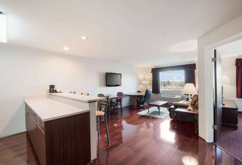 فندق Quality Inn Grand Suites Bellingham