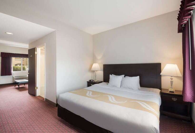 فندق Quality Inn Grand Suites Bellingham