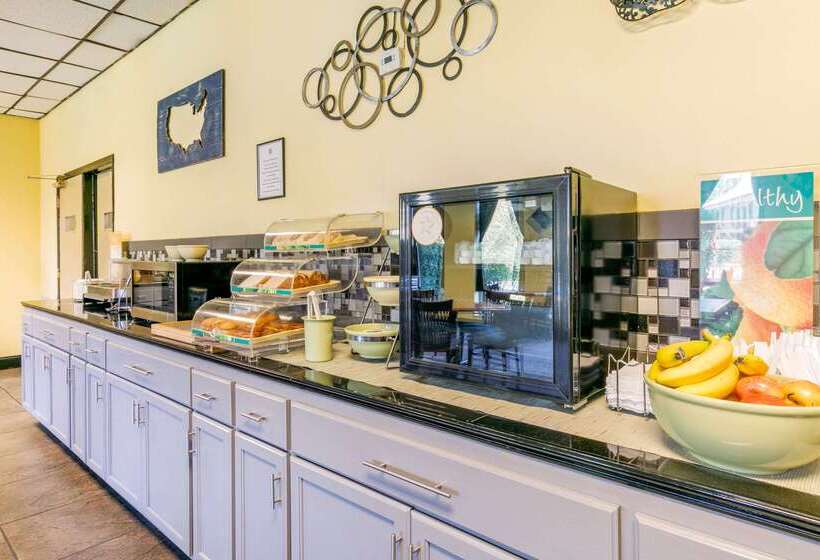 فندق Quality Inn