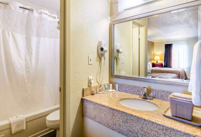 فندق Quality Inn