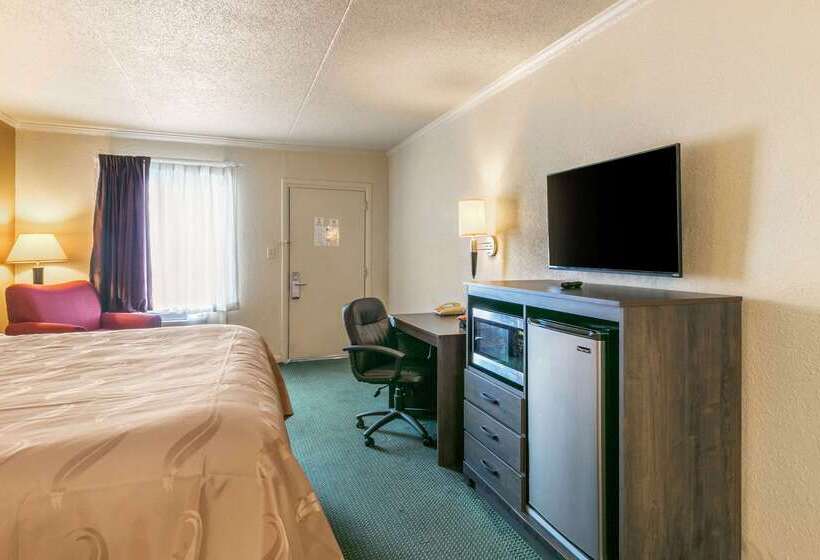 فندق Quality Inn