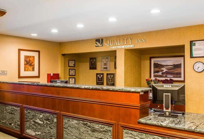 فندق Quality Inn Near China Lake Naval Station
