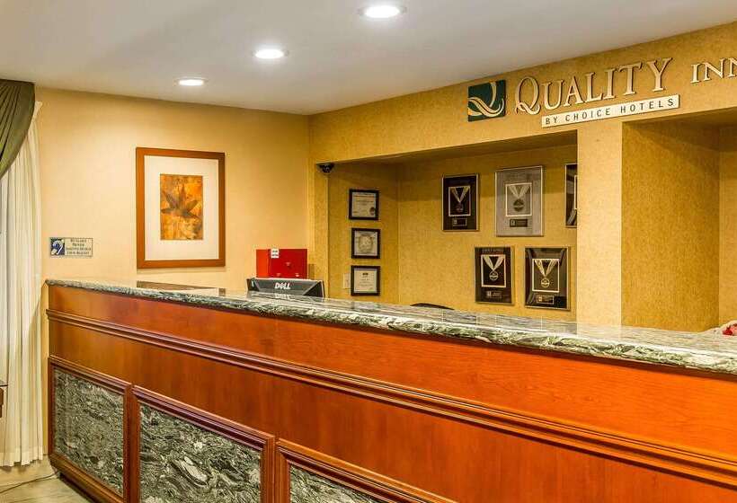 فندق Quality Inn Near China Lake Naval Station