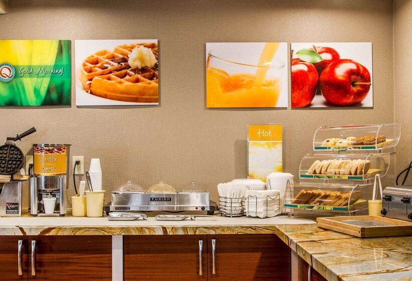 Отель Quality Inn Sacramento Convention Center