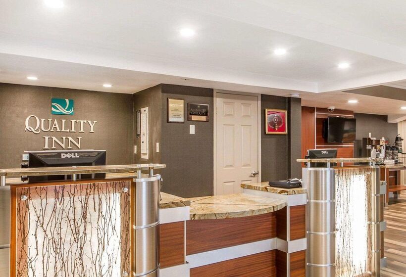 فندق Quality Inn Sacramento Convention Center