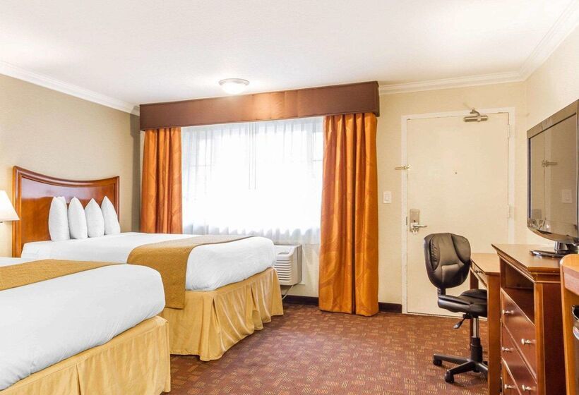 فندق Quality Inn Sacramento Convention Center