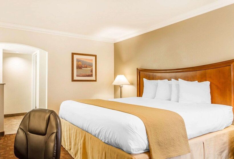 فندق Quality Inn Sacramento Convention Center