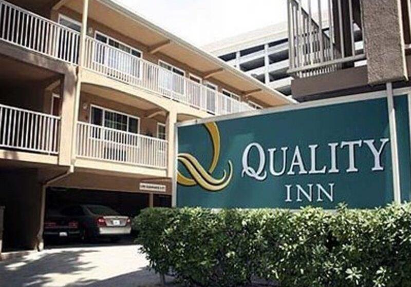 Отель Quality Inn Sacramento Convention Center
