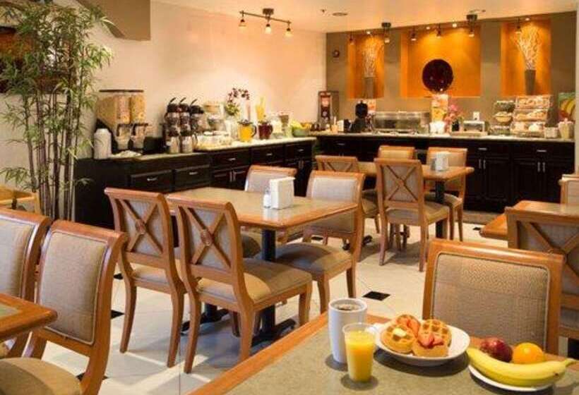 فندق Quality Inn Santa Clara Convention Center