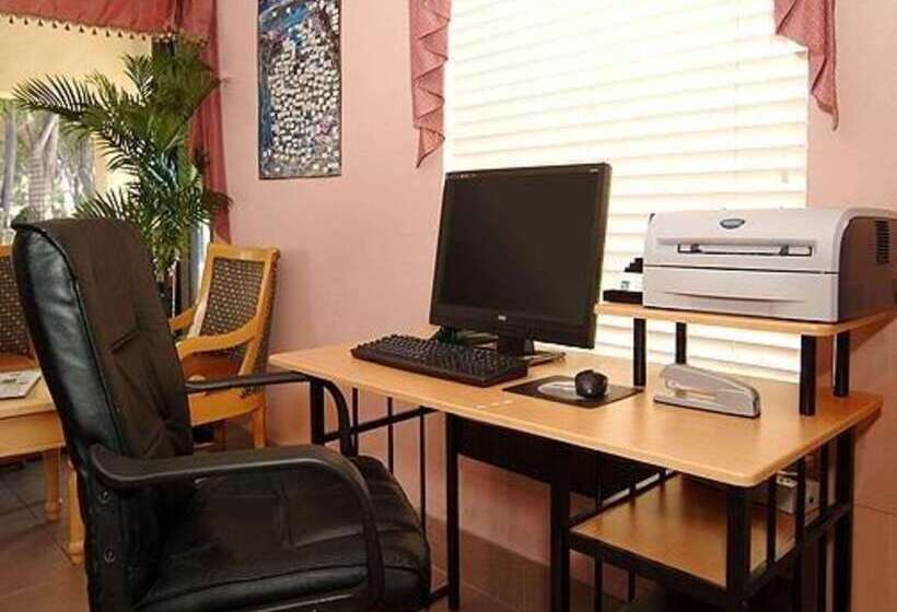 فندق Quality Inn Santa Clara Convention Center