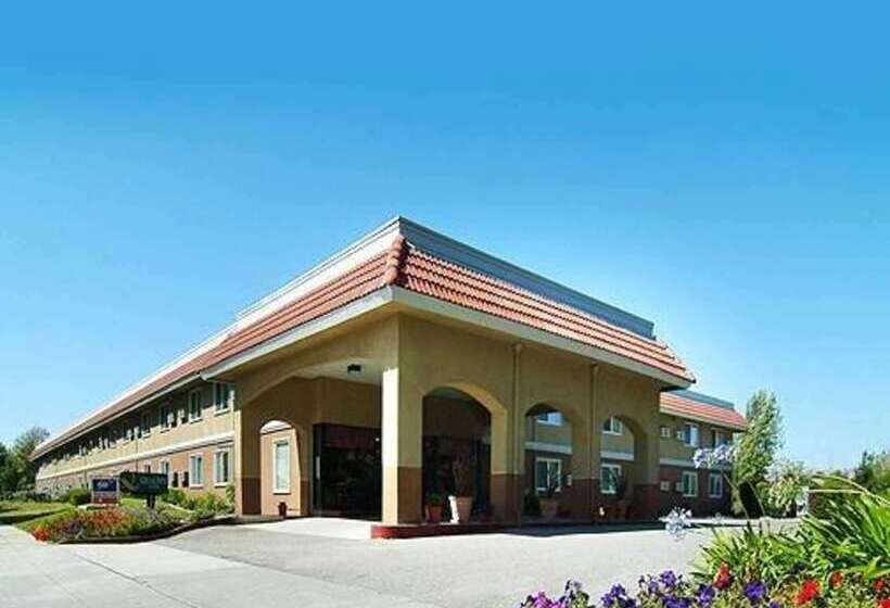 فندق Quality Inn Santa Clara Convention Center