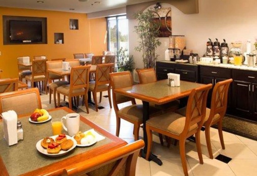 فندق Quality Inn Santa Clara Convention Center