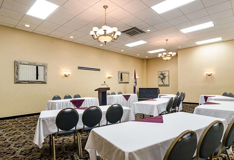 호텔 Quality Inn Shenandoah Valley