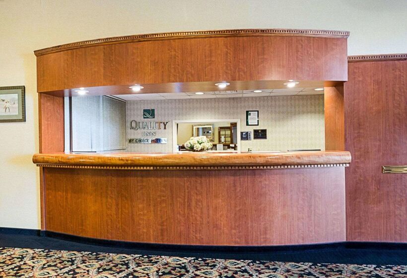 호텔 Quality Inn Shenandoah Valley